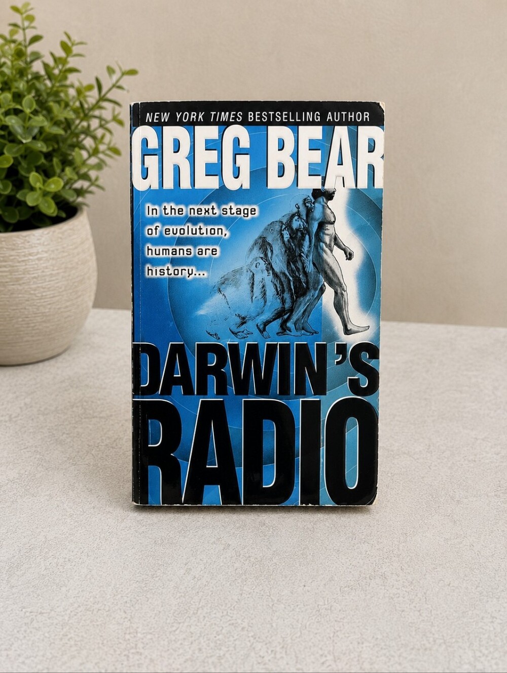 Greg Bear Darwin’s Radio Sci-Fi Paperback Novel
